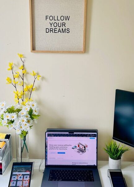 Post: Simple ways to personalize your workspace